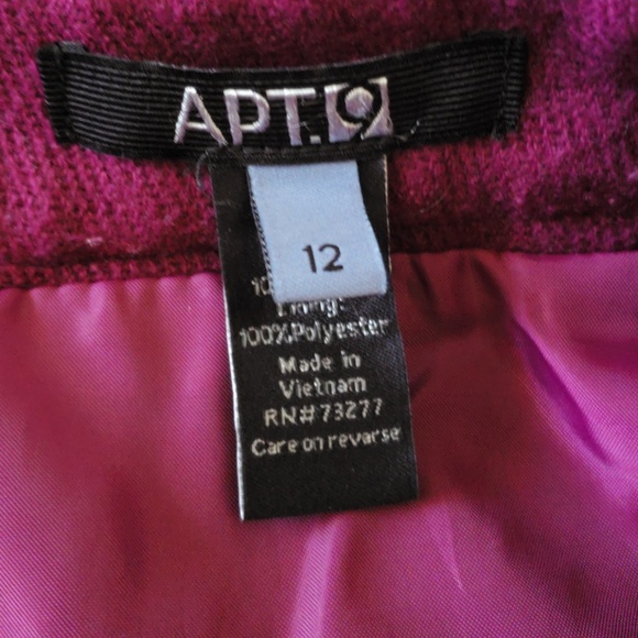 APT 9 wine colored skirt,  size 12. - Picture 3 of 7